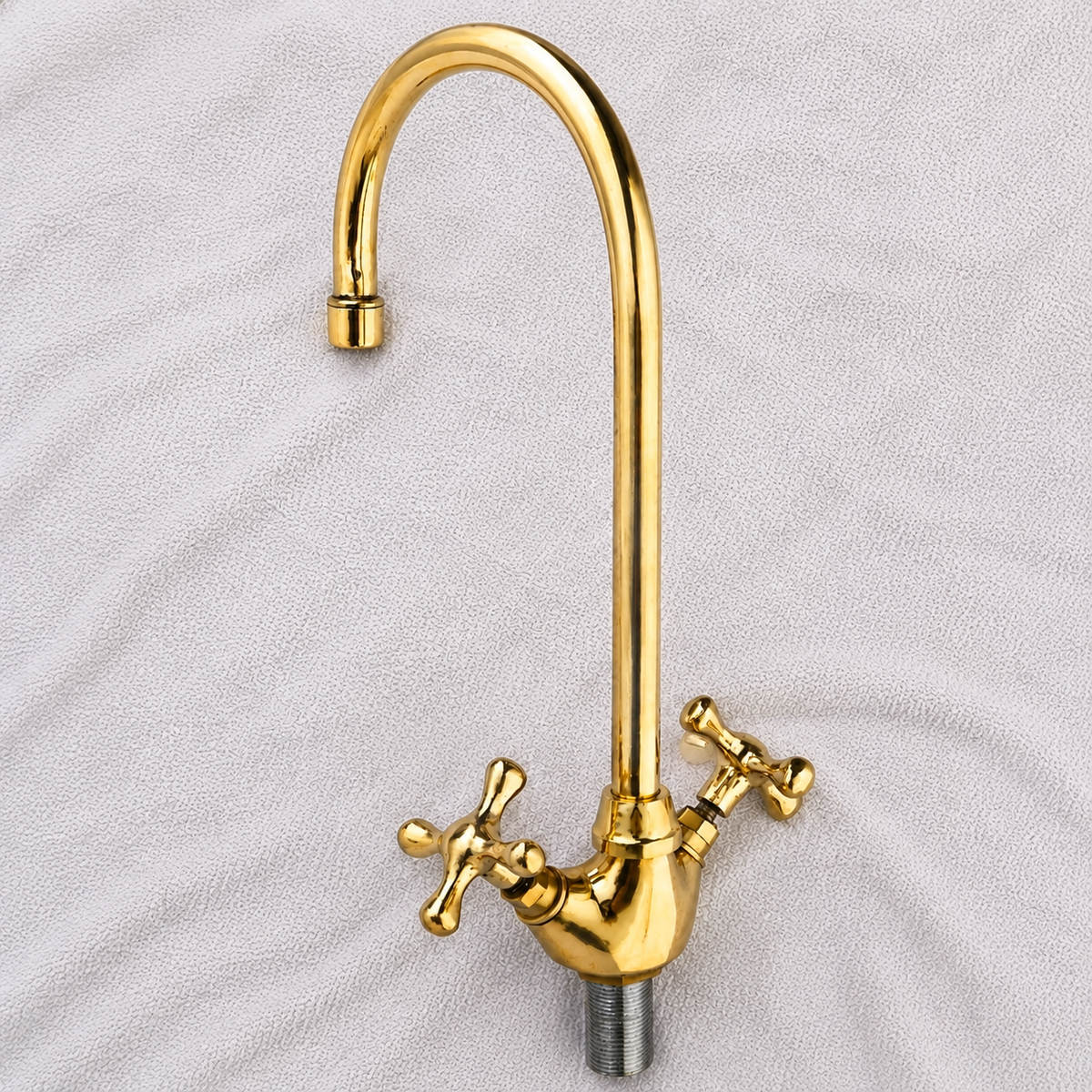 Vintage Brass Kitchen & Bathroom Faucet – Moroccan Classic Style