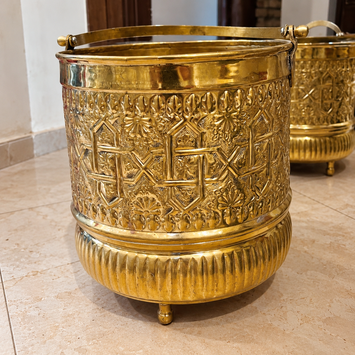 Moroccan Engraved Brass Bucket – Traditional Hammam & Luxury Home Decor