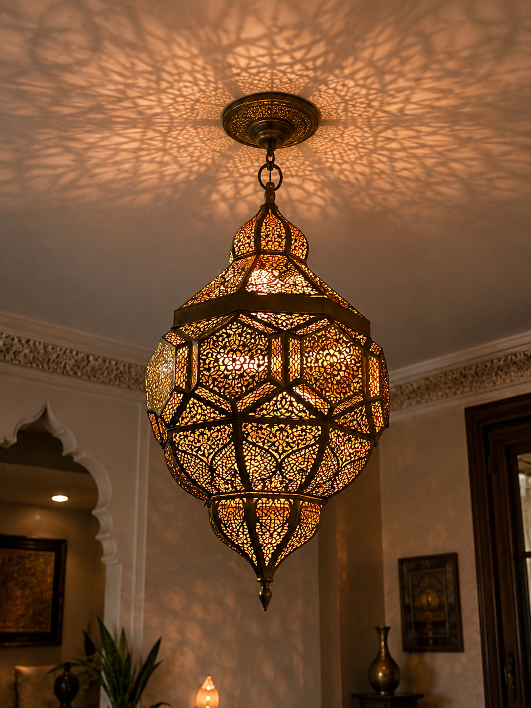 Moroccan Brass Lantern – Handmade Traditional Moroccan Lamp